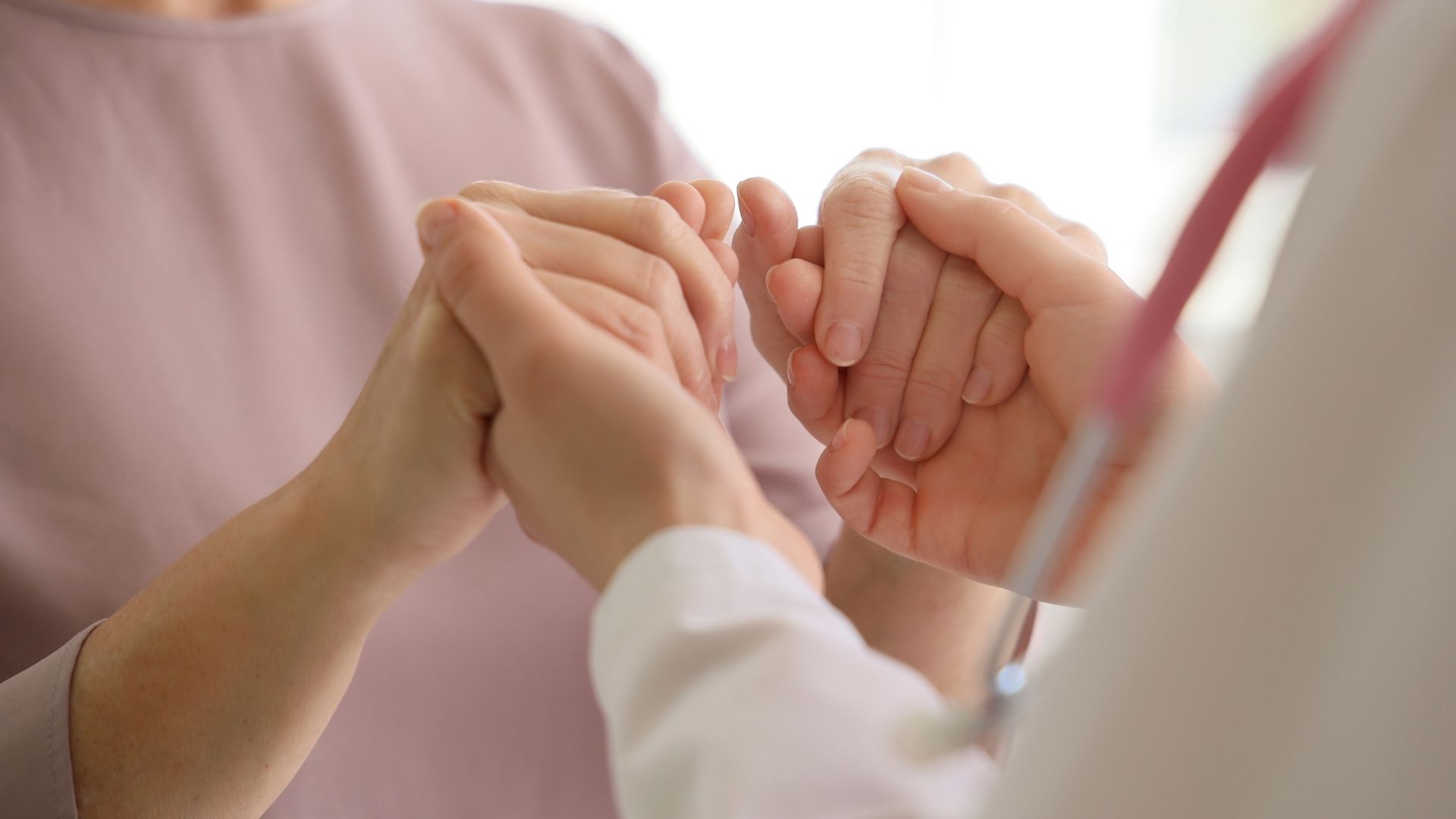 Marcadores de alerta temprana de cáncer ginecológico: síntomas que no debes ignorar