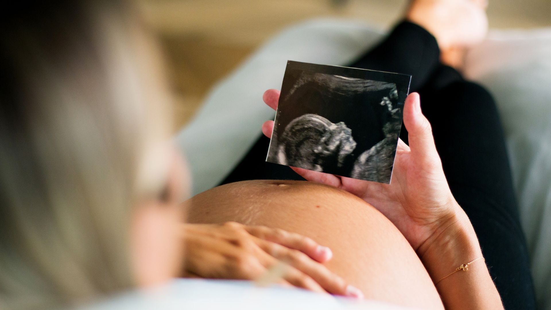 Proteger al Bebé Durante el Embarazo Cuando Hay Herpes Genital